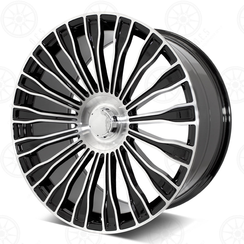 Maybach Style - RM66 2x8.5 Machined Face w/Black Outline wheel