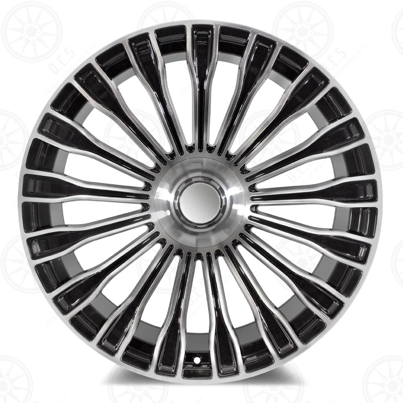Maybach Style - RM66 2x9.5 Machined Face w/Black Outline wheel